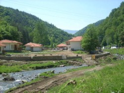 Откриха ваканционното селище „Орлова скала” в Лопян 